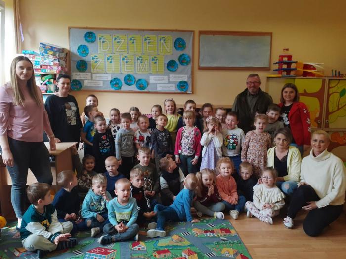 Przedszkolaki ze Szczepidła po pogadance